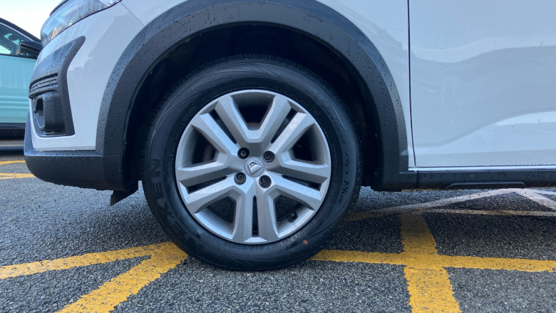 Dacia Sandero Stepway 1.0 TCe Essential 5dr Petrol Hatchback